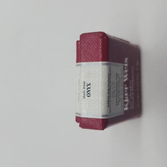 KJAER WEIS eye shadow onyx - Picture 4 of 4